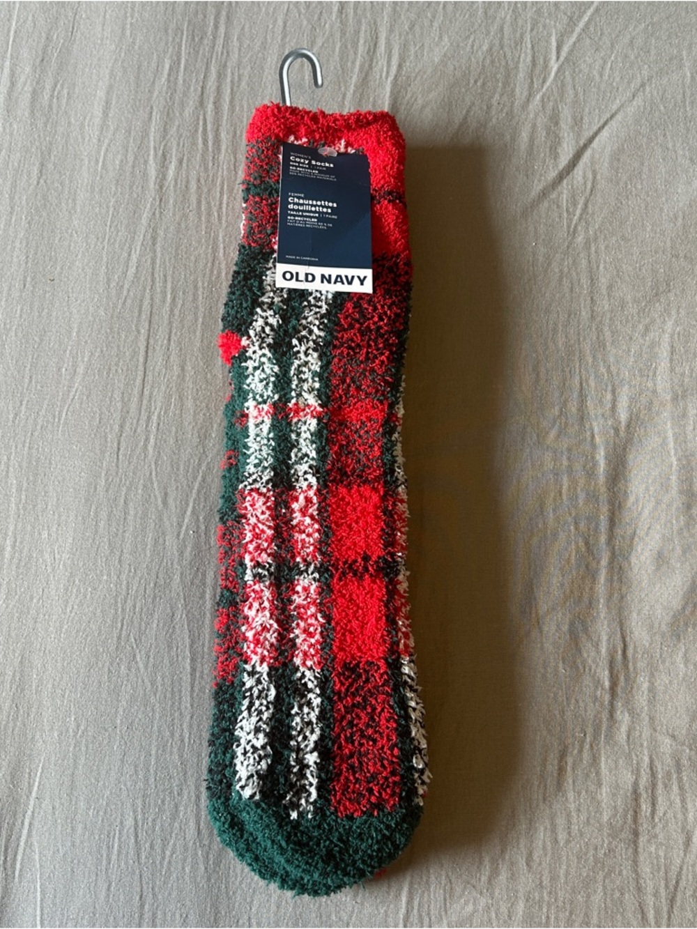 Old Navy Red Green Plaid Cozy Fuzzy Socks NWT
